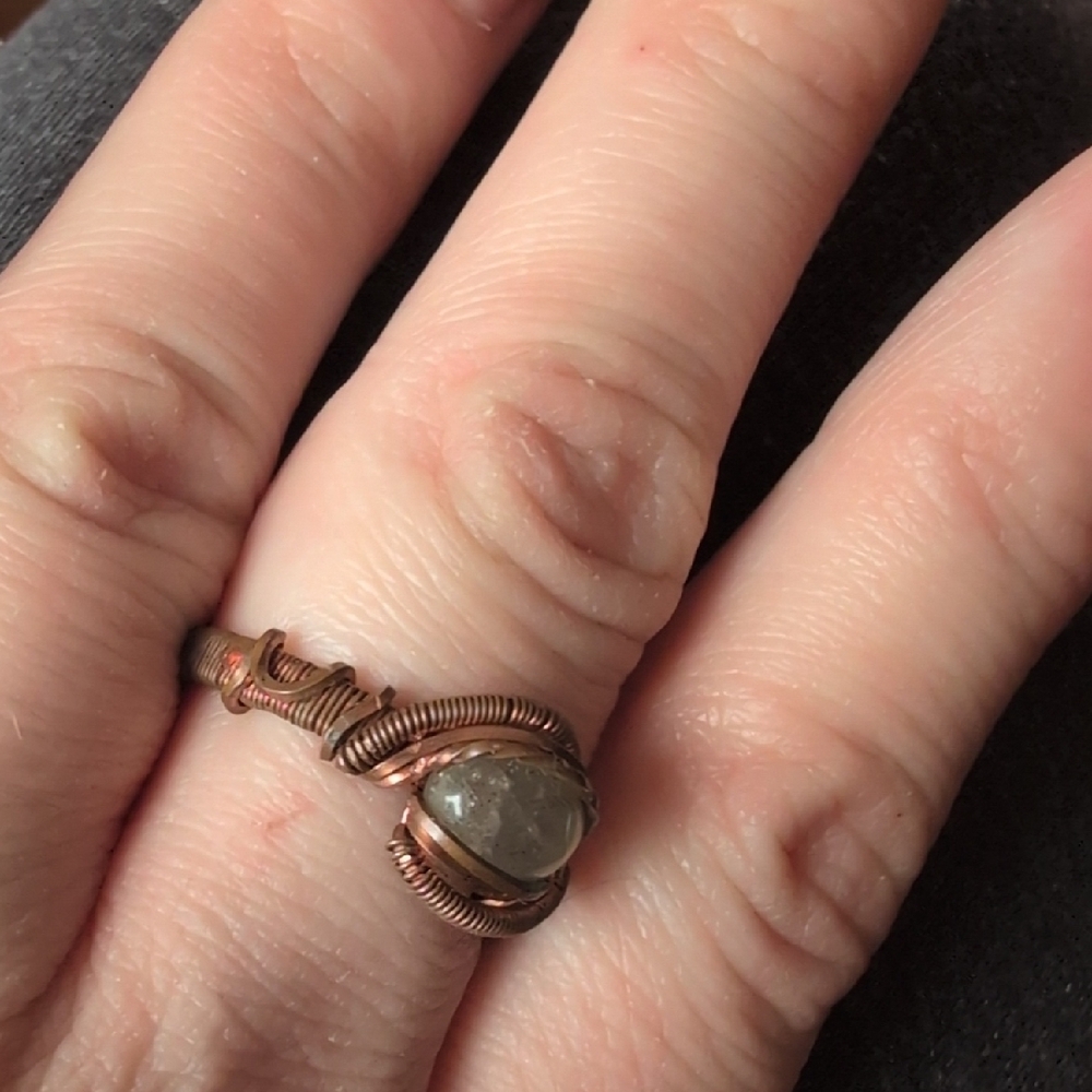 Copper Wire Wrapped Labradorite Ring - Picture 4 of 6